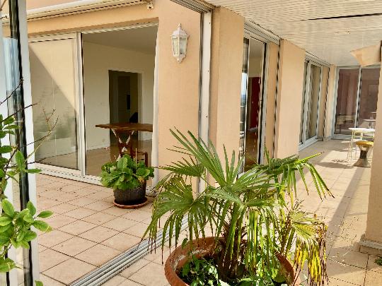 Appartement terrasse Bordeaux Cauderan 2 Appartement terrasse Bordeaux Cauderan 2